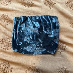 Urban Outfitters cropped green velvet tube floral top